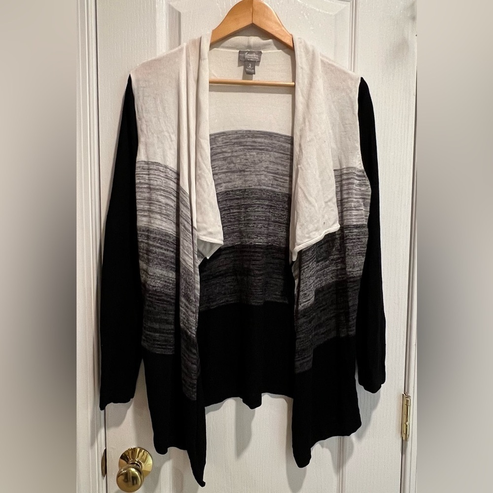 Chico’s Travelers Open Front Jacket Cardigan Size 2 M/12 Black Gray Cream